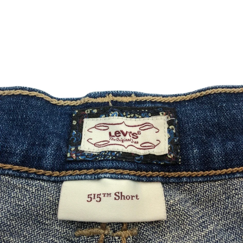 Vintage Levis 515 Shorts Womens 12 Medium Wash Denim Mid Rise Blue Jean Shorts
